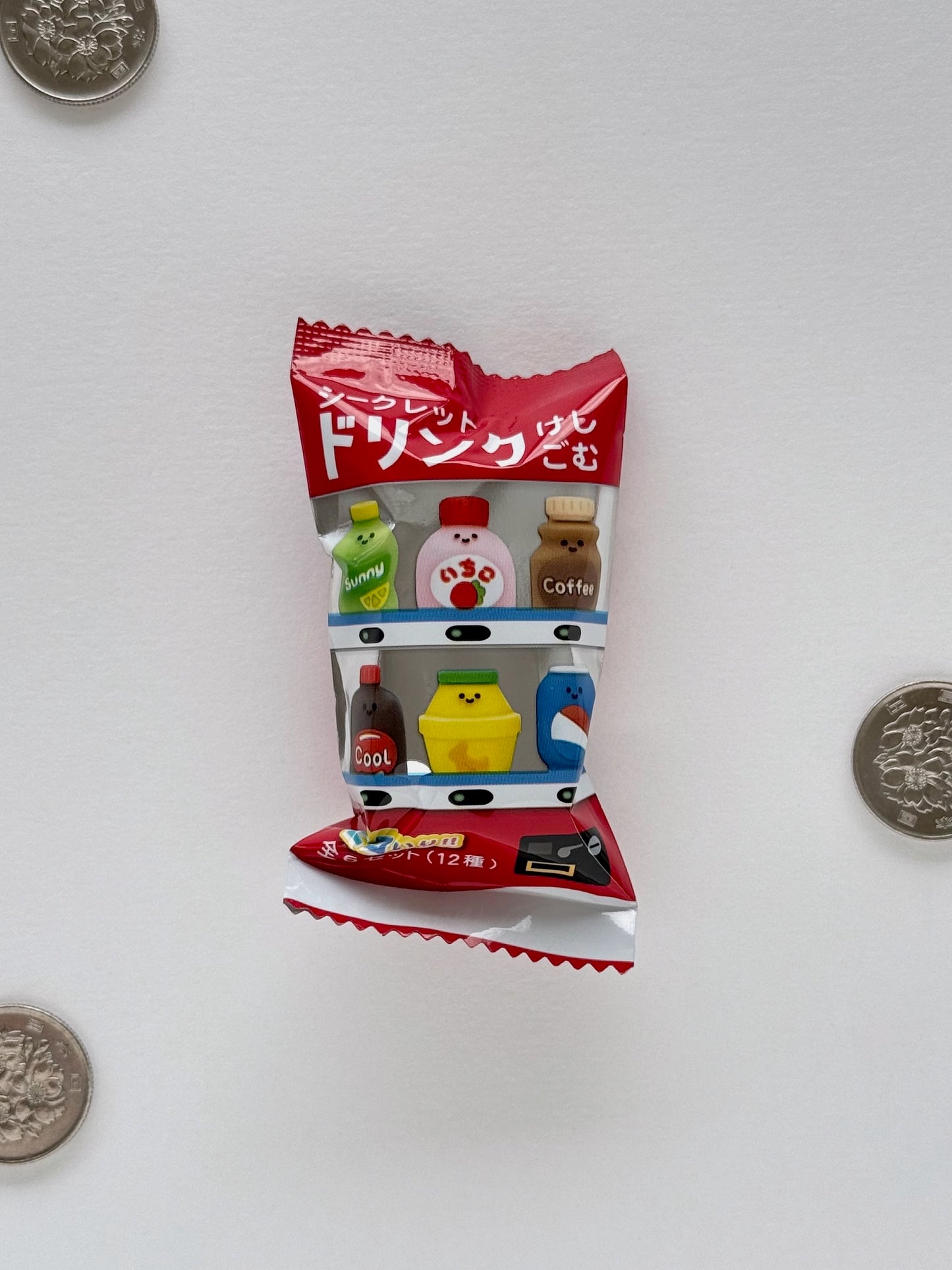 Gommes japonaises | Pochette secrète vending machine